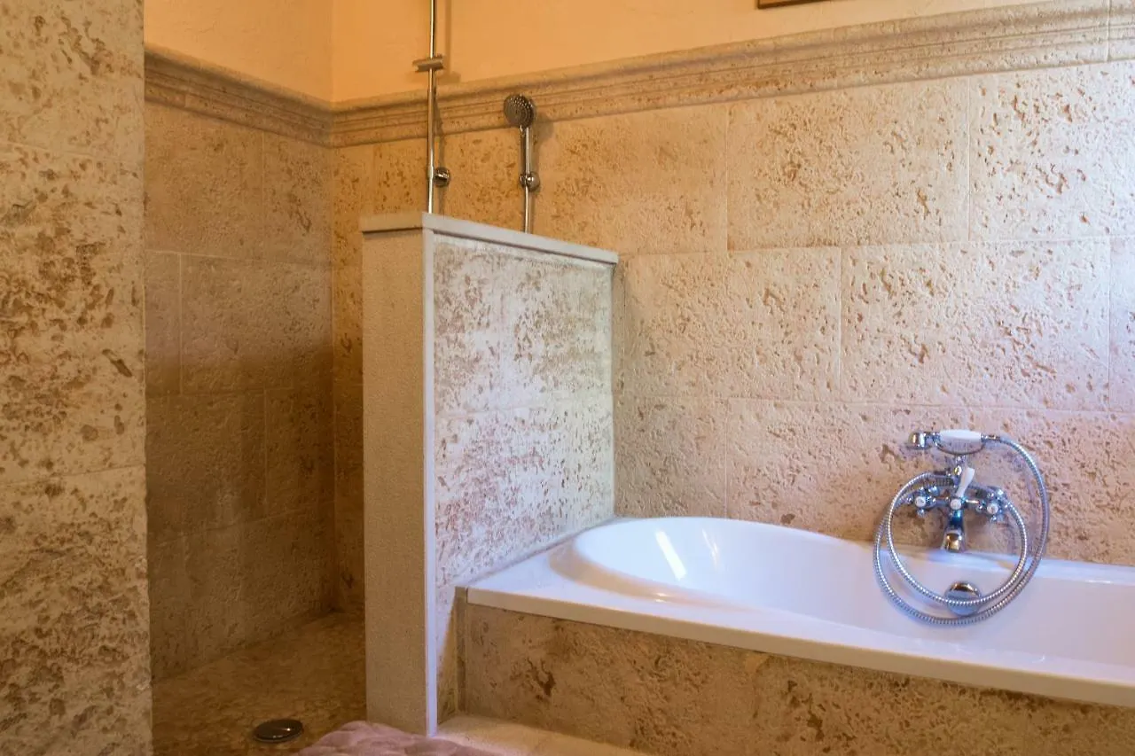 Alzina Villa 5 Bedrooms With Pool In Sa Coma Bunyola At The Foot Of The Sierra De Tramuntana But Close To Palma 0*,  Hiszpania